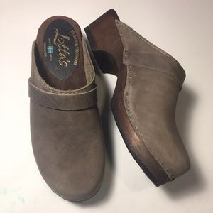 Lotta clogs low heel taupe